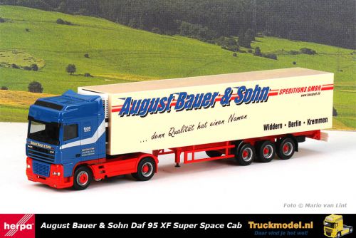 Herpa 149563 August Bauer und Sohn Daf XF 95 Super Space Cab koeltrailer